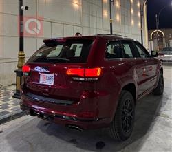 جیپ گراند شیرۆکی